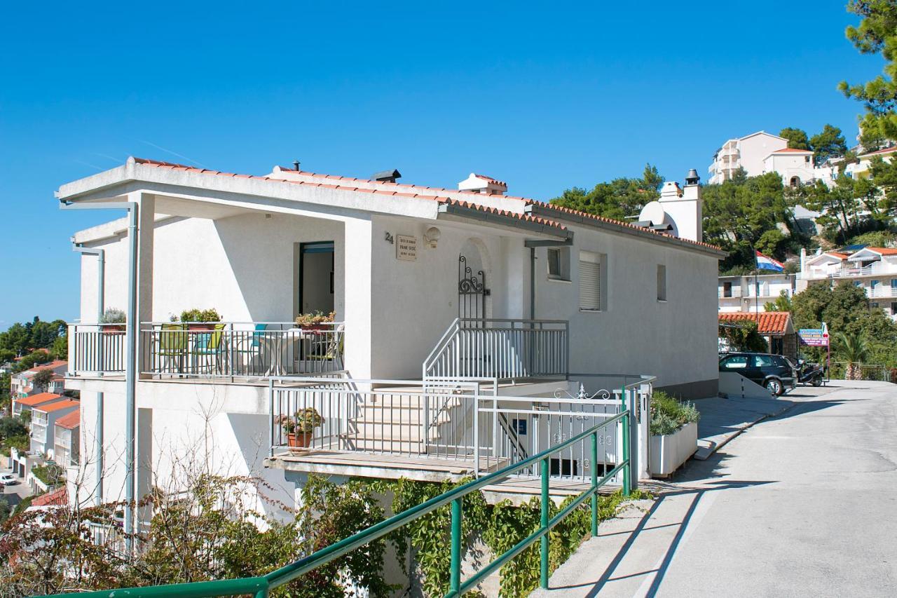 House Ursic Appartement Brela Buitenkant foto